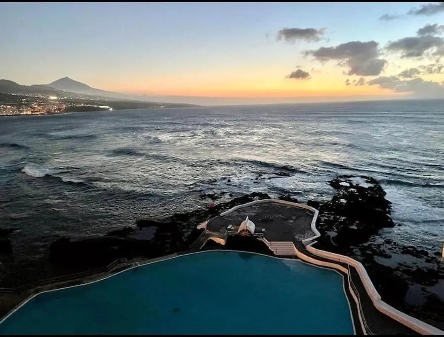 Altagay, apartamento frente al mar, vistas a El Teide Punta Del Hidalgo España