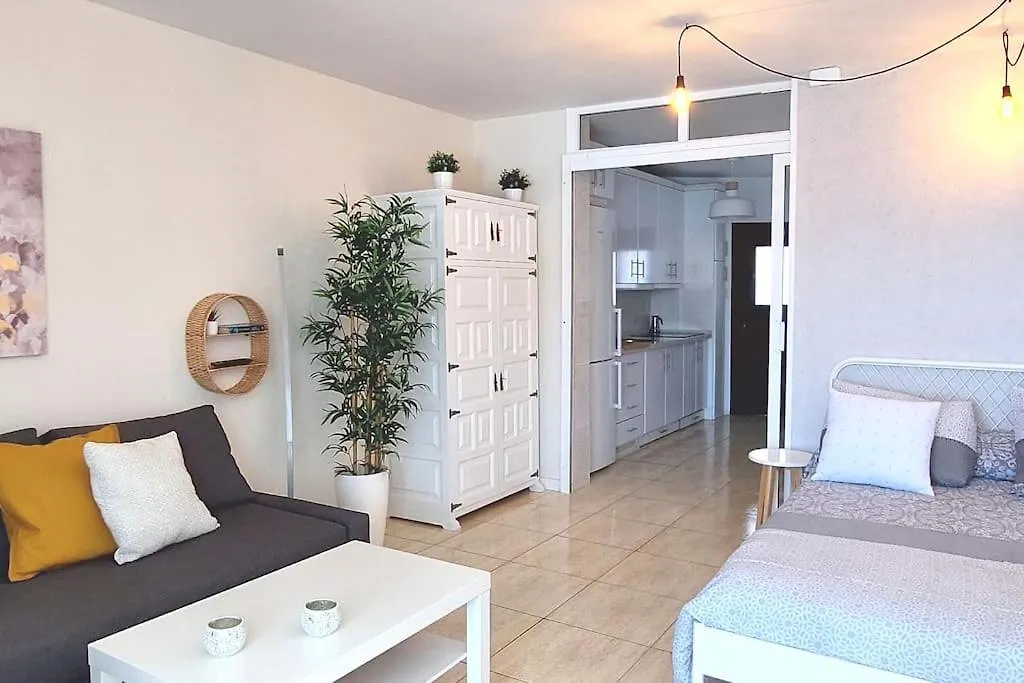 Altagay, apartamento frente al mar, vistas a El Teide Punta Del Hidalgo